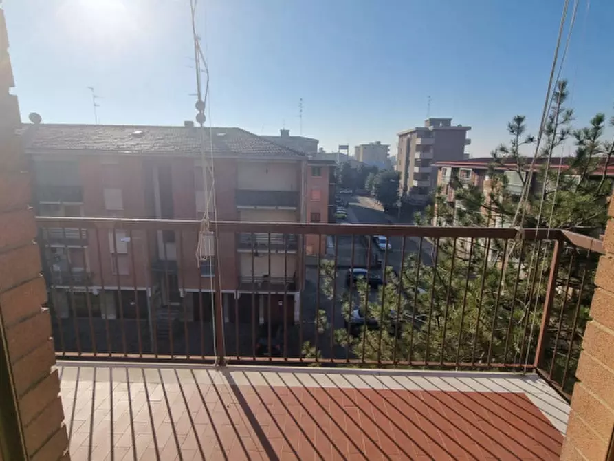 Immagine 5 di Appartamento in vendita  in via bortolomasi a Carpi