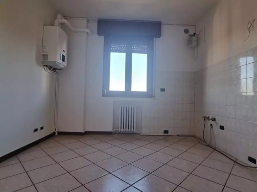 Immagine 8 di Appartamento in vendita  in via bortolomasi a Carpi