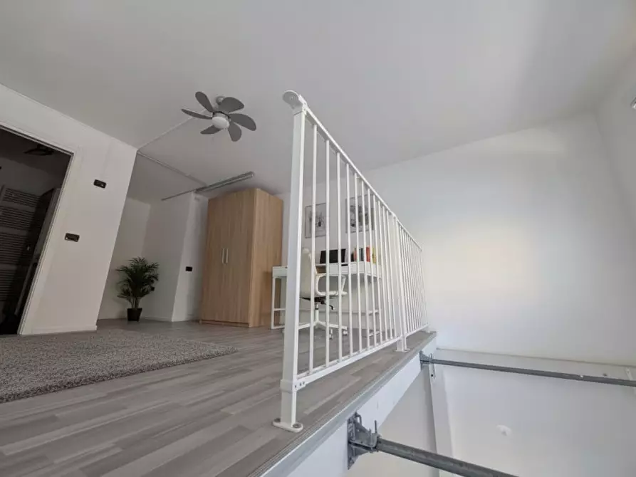 Immagine 5 di Ufficio in vendita  a Padova