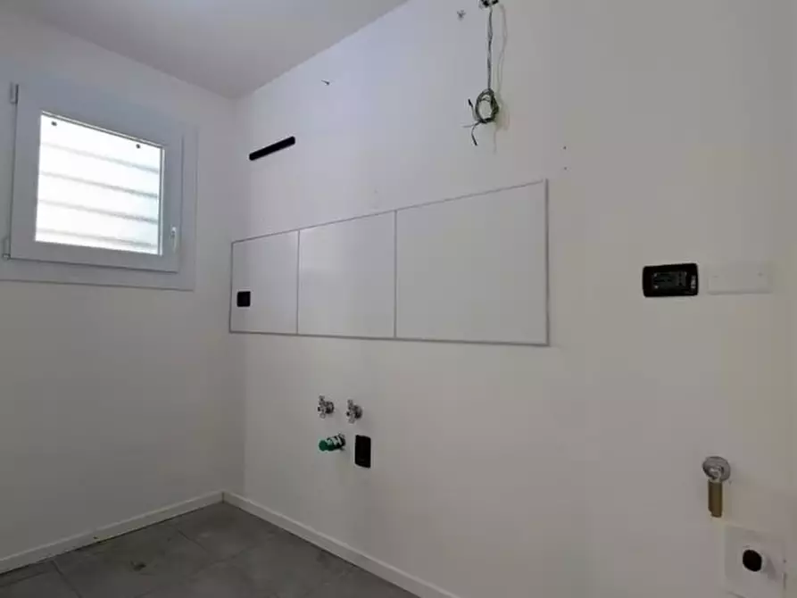 Immagine 6 di Ufficio in vendita  a Padova