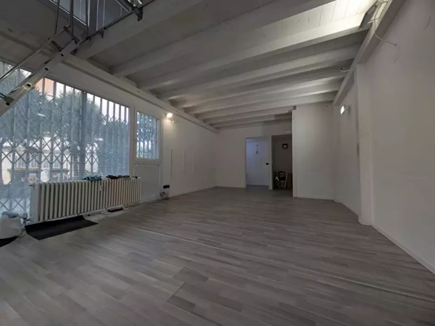 Immagine 9 di Ufficio in vendita  a Padova