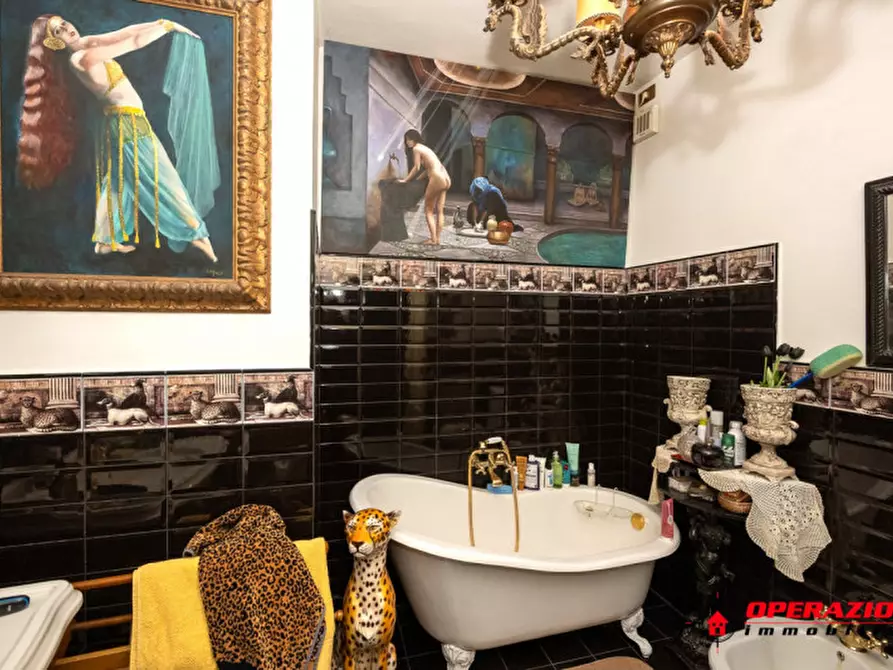 Immagine 33 di Appartamento in vendita  in Via Armando Sala a Bracciano