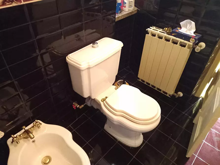 Immagine 39 di Appartamento in vendita  in Via Armando Sala a Bracciano