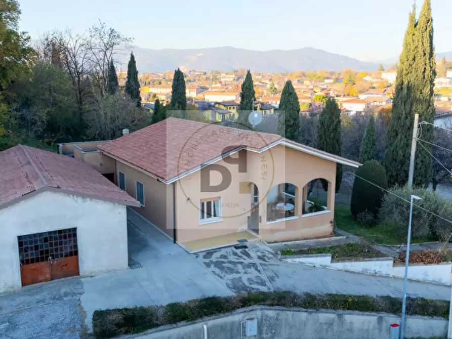 Immagine 1 di Casa indipendente in vendita  in VIA CIMITERO a Bedizzole