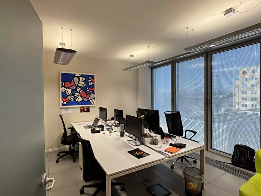 Immagine 5 di Ufficio in affitto  a Padova