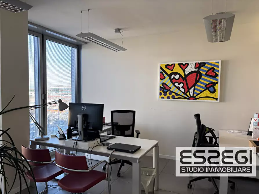 Immagine 6 di Ufficio in affitto  in Via Altichiero a Padova