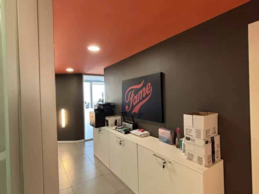 Immagine 13 di Ufficio in affitto  a Padova