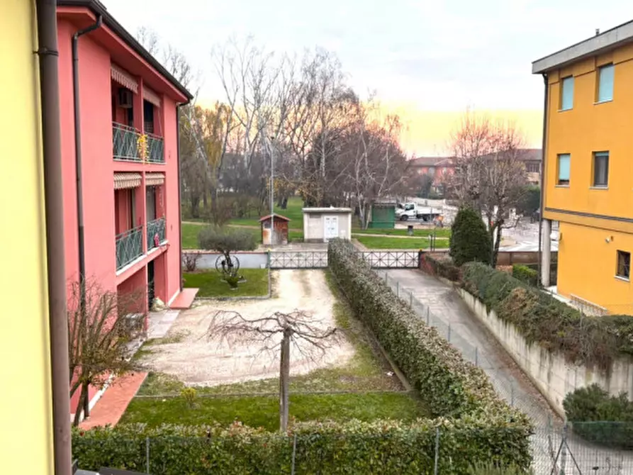 Immagine 6 di Appartamento in affitto  in Via Lussemburgo 11 a Curtatone