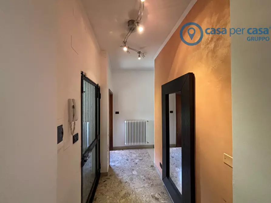 Immagine 11 di Appartamento in vendita  a Rovigo