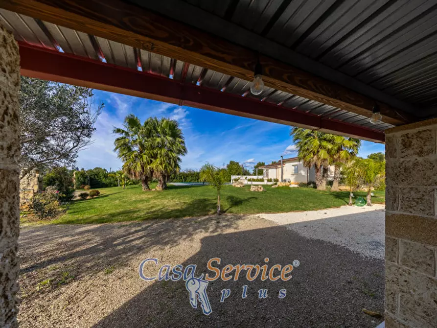 Immagine 7 di Villa in vendita  in Via Ischera a Casarano