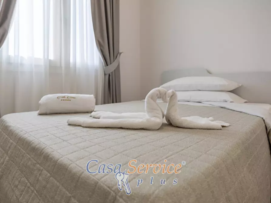 Immagine 49 di Villa in vendita  in Via Ischera a Casarano