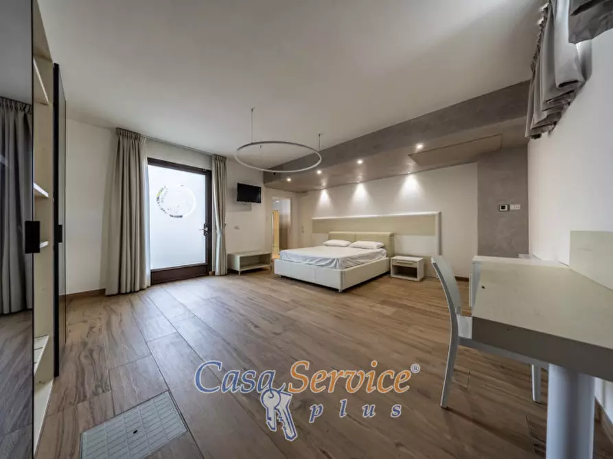 Immagine 62 di Villa in vendita  in Via Ischera a Casarano