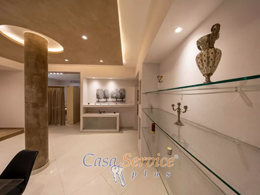 Immagine 76 di Villa in vendita  in Via Ischera a Casarano