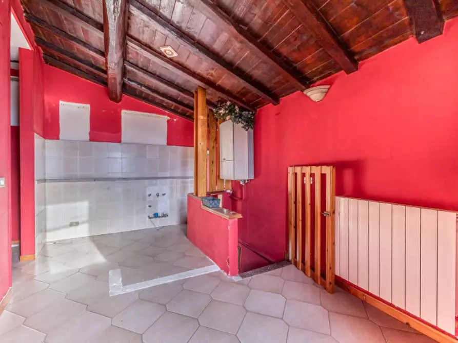 Immagine 4 di Appartamento in vendita  in Via Montorio 8 a Olevano Romano