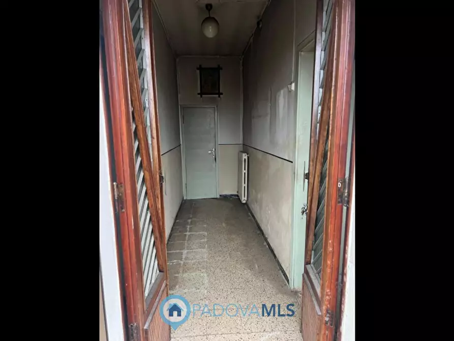 Immagine 10 di Casa bifamiliare in vendita  in Via Acquanera a Pernumia