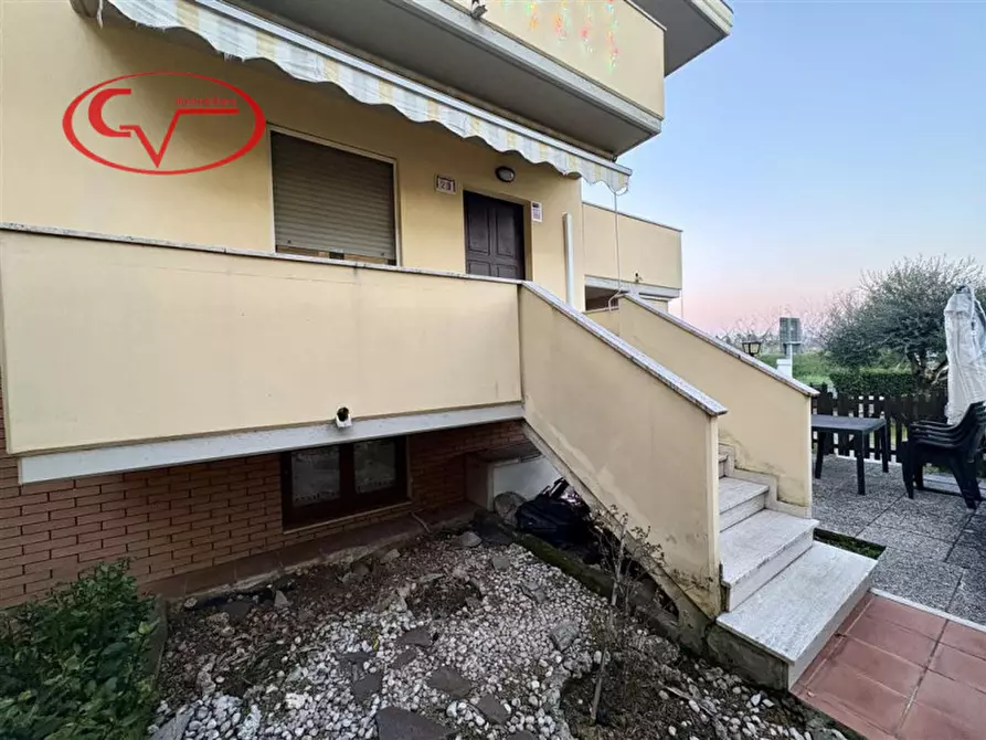 Immagine 1 di Appartamento in vendita  in Viale Cavour a Montevarchi