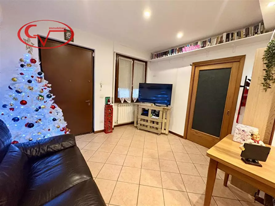 Immagine 4 di Appartamento in vendita  in Viale Cavour a Montevarchi