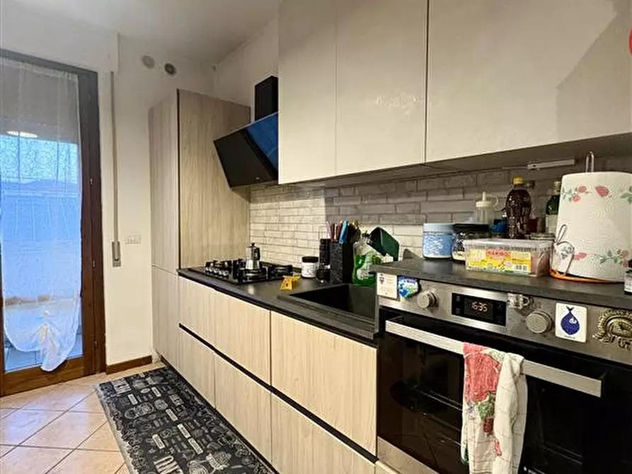 Immagine 5 di Appartamento in vendita  in Viale Cavour a Montevarchi