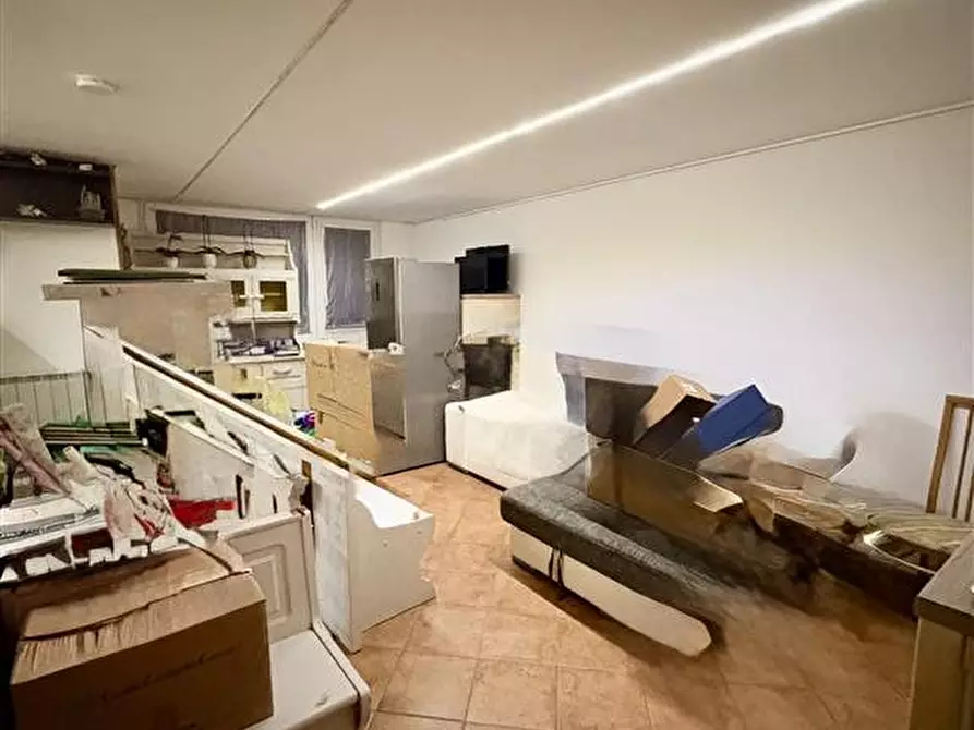 Immagine 22 di Appartamento in vendita  in Viale Cavour a Montevarchi