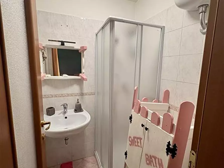 Immagine 24 di Appartamento in vendita  in Viale Cavour a Montevarchi