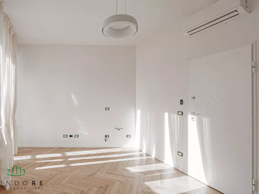 Immagine 13 di Appartamento in vendita  in Via Antonio Gramsci a Bologna