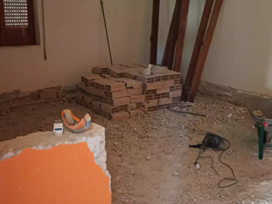 Immagine 5 di Casa indipendente in vendita  a Cassino