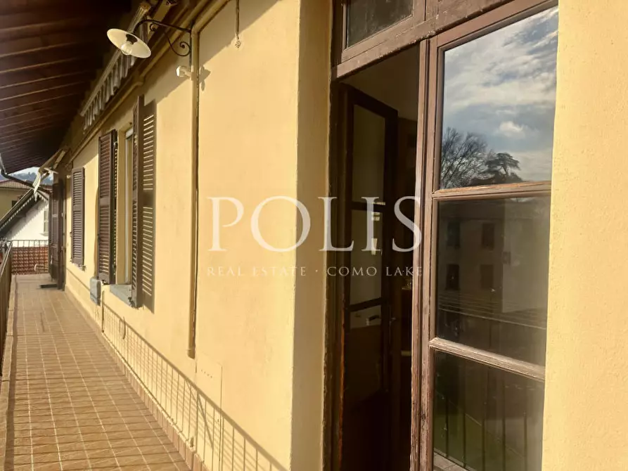 Immagine 7 di Appartamento in vendita  a Cernobbio