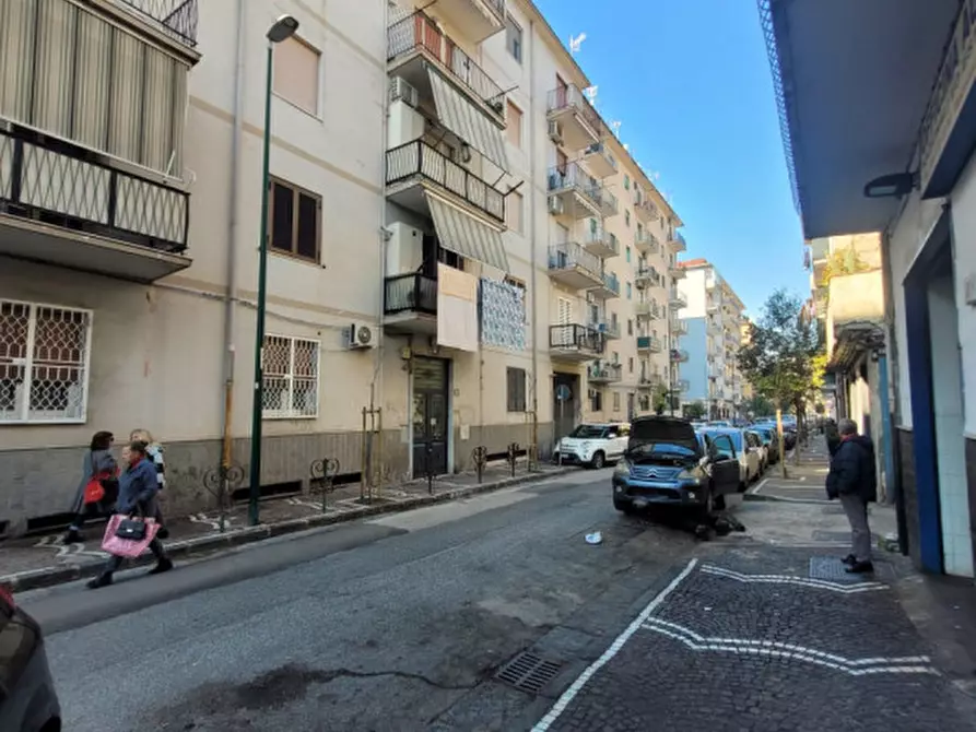 Immagine 1 di Appartamento in vendita  in Via Alberto Marghieri, 25 a Napoli