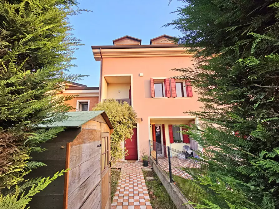Immagine 21 di Villetta a schiera in vendita  in VIA PADOVA a Cartura