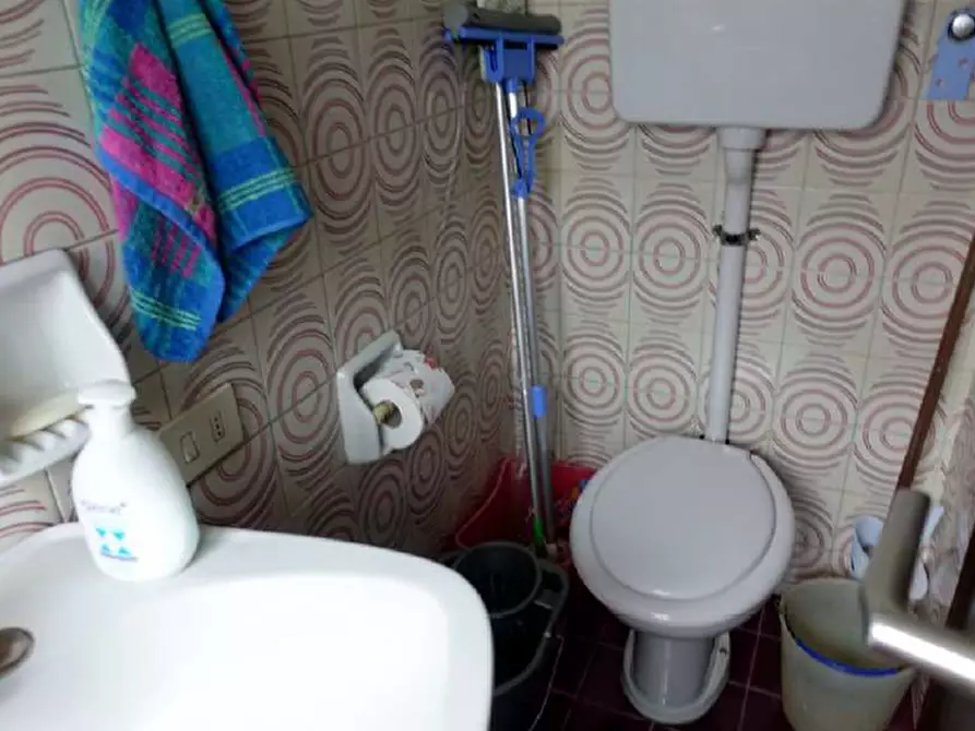 Immagine 9 di Negozio in vendita  in Via San Pietro, 8 a Agordo