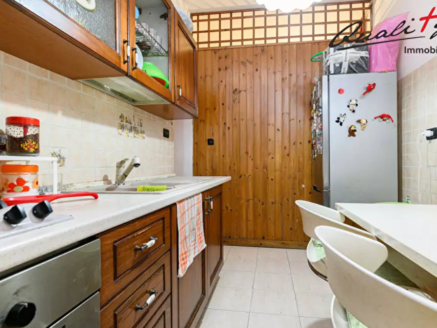 Immagine 9 di Appartamento in vendita  in Via dei Balestrucci a Roma