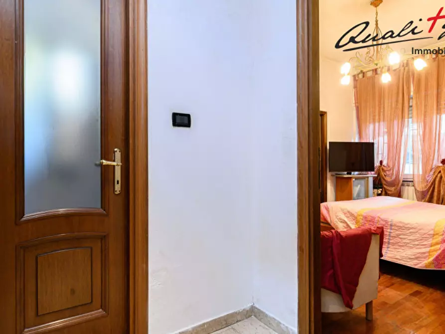 Immagine 12 di Appartamento in vendita  in Via dei Balestrucci a Roma