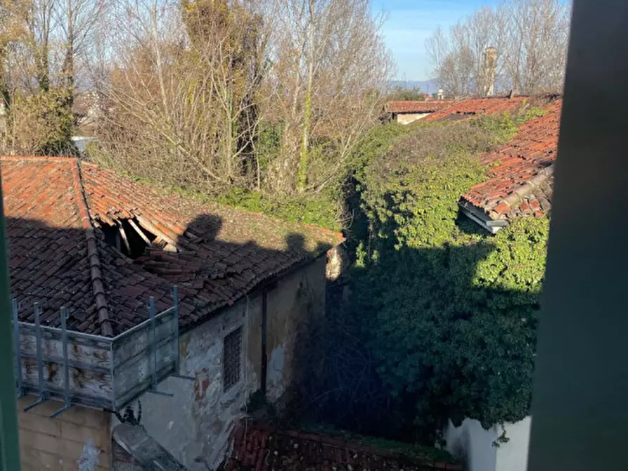 Immagine 7 di Appartamento in affitto  a Vicenza