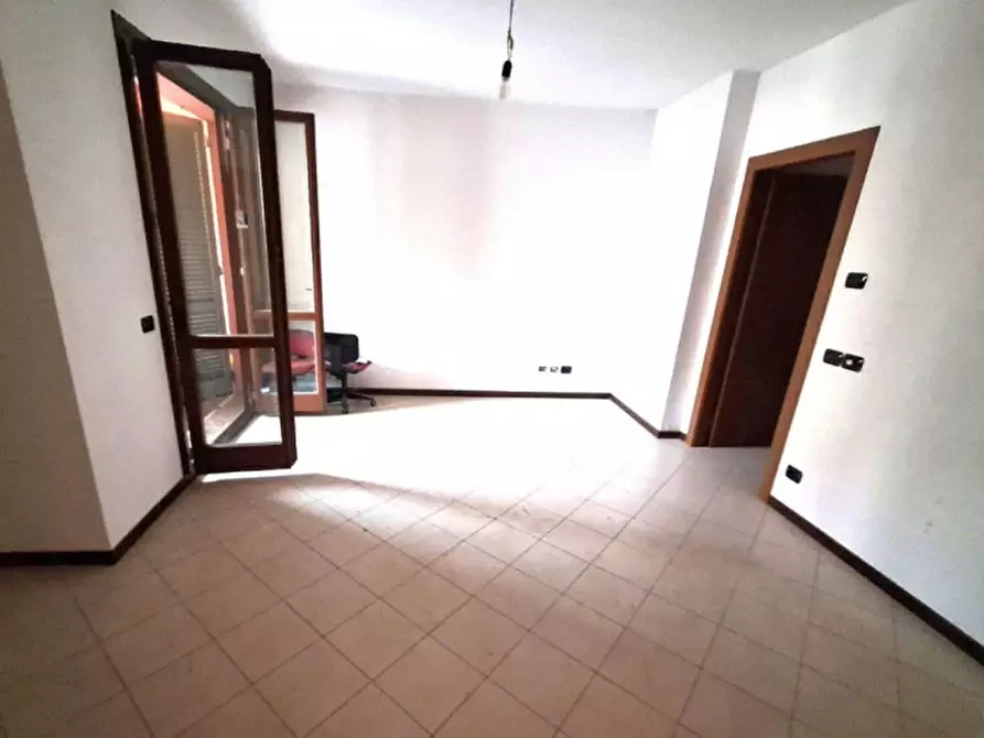 Immagine 3 di Ufficio in vendita  in via i maggio, 1, 51030 Serravalle Pistoiese PT, Italia a Serravalle Pistoiese