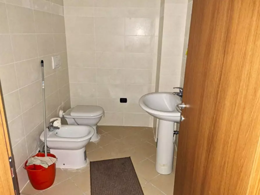 Immagine 5 di Ufficio in vendita  in via i maggio, 1, 51030 Serravalle Pistoiese PT, Italia a Serravalle Pistoiese