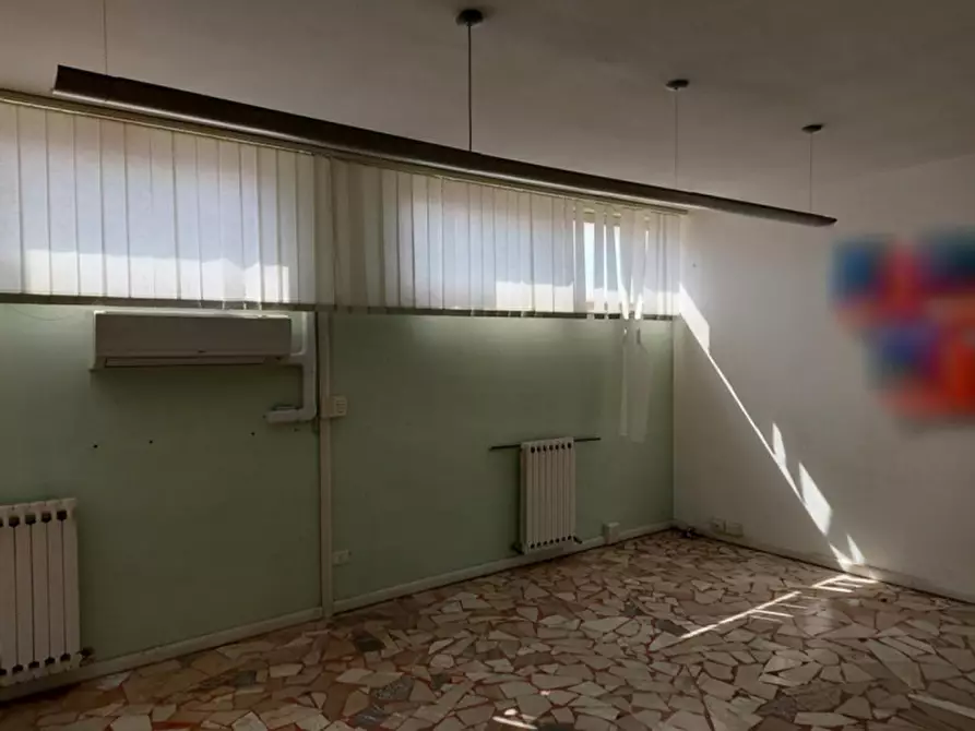 Immagine 15 di Capannone industriale in vendita  in via del Lavoro, N. snc a Paciano