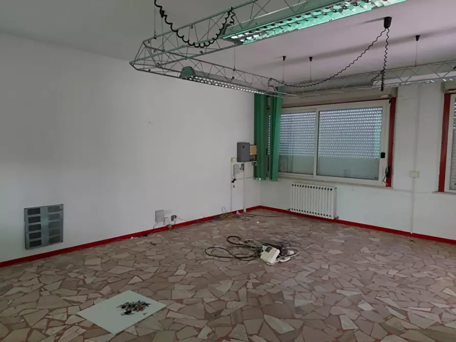 Immagine 17 di Capannone industriale in vendita  in via del Lavoro, N. snc a Paciano