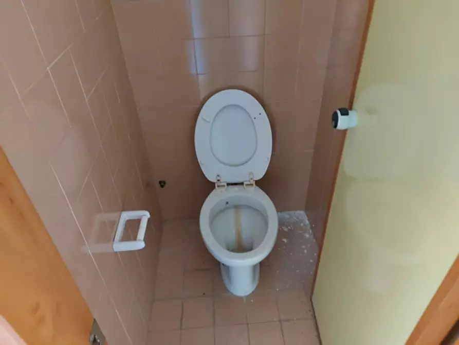 Immagine 25 di Capannone industriale in vendita  in via del Lavoro, N. snc a Paciano