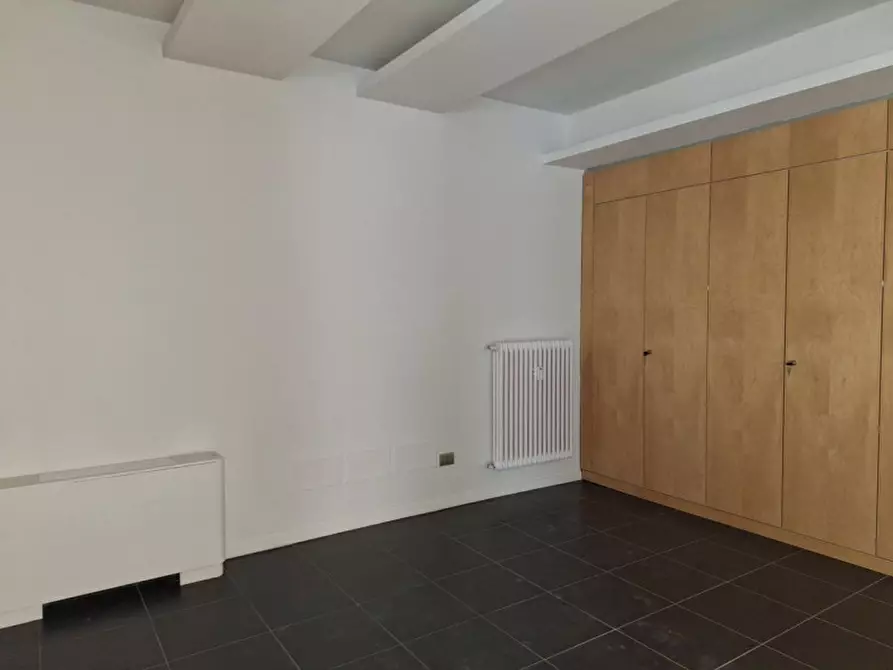 Immagine 6 di Negozio in vendita  in Via Fratelli Perini, 26, 38122 Trento TN, Italia a Trento