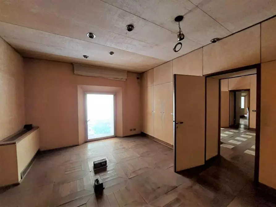 Immagine 2 di Ufficio in vendita  in Piazza del Popolo, 27, 48018 Faenza RA, Italia a Faenza