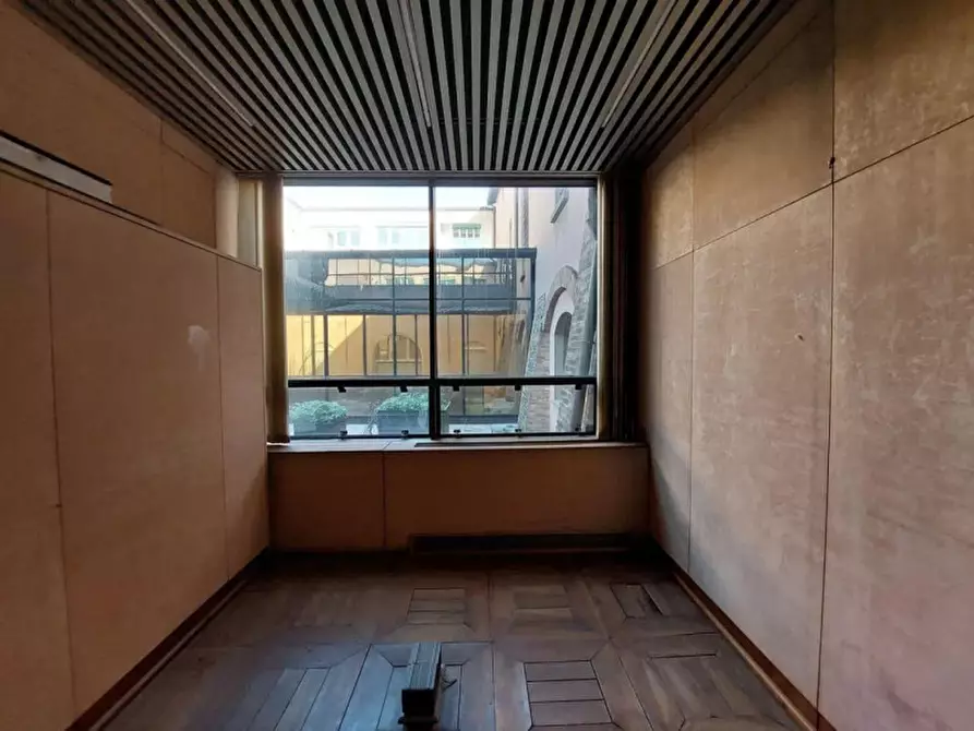 Immagine 3 di Ufficio in vendita  in Piazza del Popolo, 27, 48018 Faenza RA, Italia a Faenza