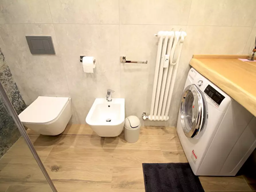 Immagine 9 di Appartamento in vendita  a Dimaro Folgarida