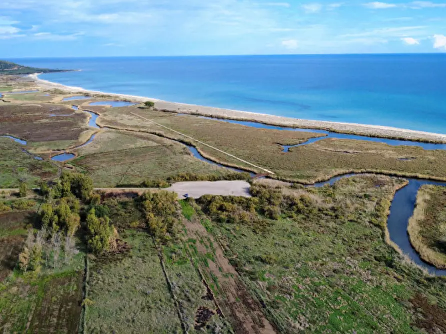 Immagine 1 di Terreno in vendita  in Sutt’e Riu a Posada