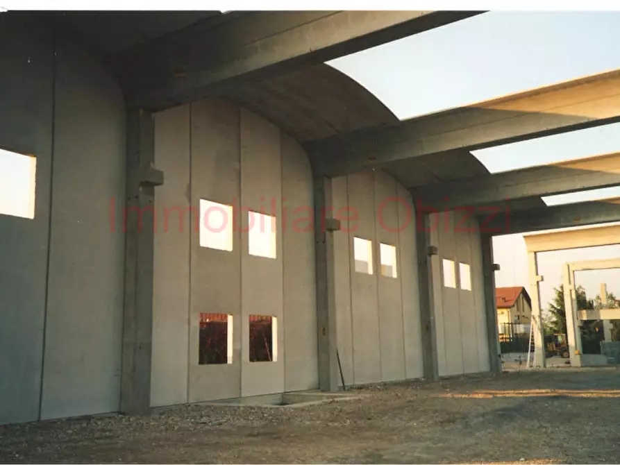 Immagine 1 di Capannone industriale in vendita  in via nona strada a Padova