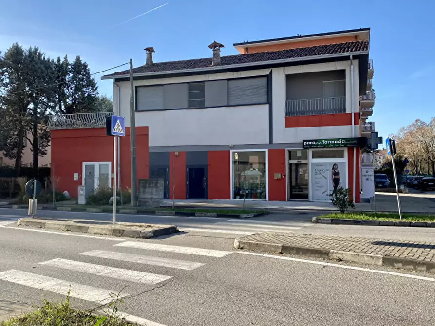 Immagine 1 di Appartamento in vendita  in Viale Francesco Crispi, 53 a Vicenza