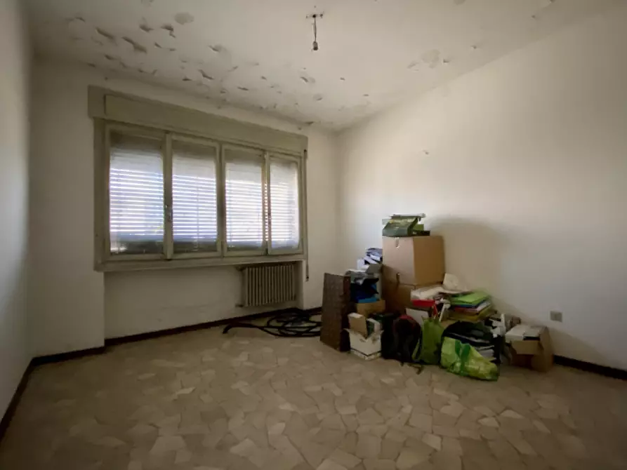 Immagine 3 di Appartamento in vendita  in Viale Francesco Crispi, 53 a Vicenza