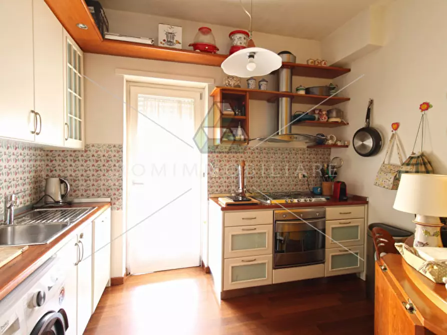 Immagine 9 di Appartamento in vendita  in Via di Santa Maria della Speranza a Roma