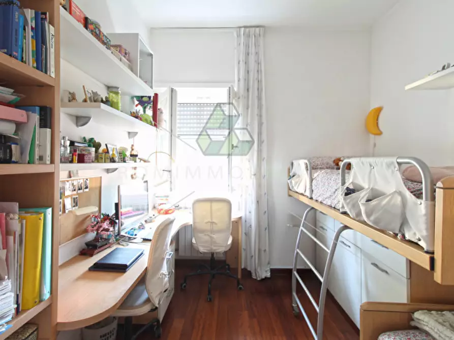 Immagine 17 di Appartamento in vendita  in Via di Santa Maria della Speranza a Roma