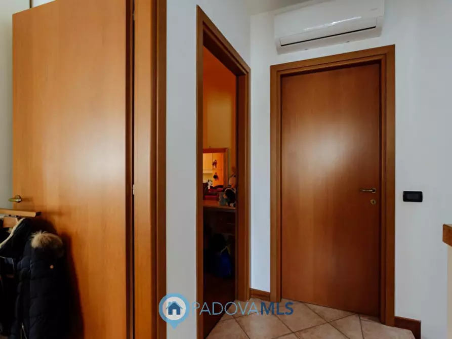 Immagine 5 di Casa trifamiliare in vendita  in Via San Pietro a Agna