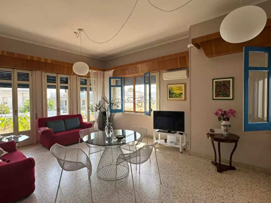 Immagine 25 di Villa in vendita  a Ragusa